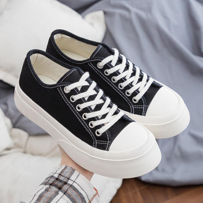 Giày nữ đế bánh mỳ vải mềm êm chân, có 2 màu đen và trắng, phối đồ cực đẹp - Mã sản phẩm: DT006