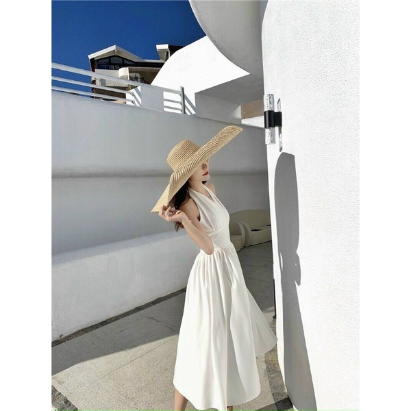ĐẦM XOÈ maxi TRẮNG CỔ YẾM HỞ LƯNG