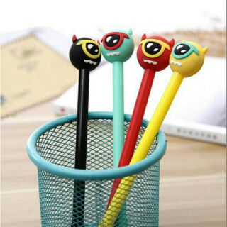 Bút quái vật một mắt