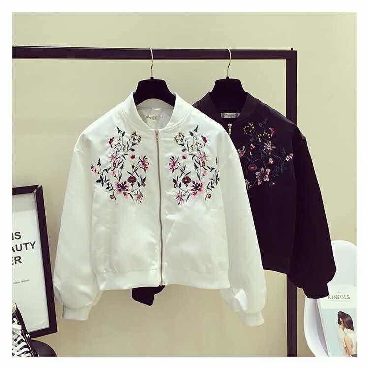Áo Khoác Dáng Rộng Thêu Họa Tiết Phong Cách Hàn Quốc Thời Trang Xuân Thu Mới