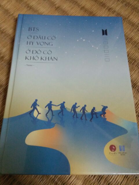 Sách - BTS - Ở đâu có hy vọng ở đó có khó khăn | BigBuy360 - bigbuy360.vn