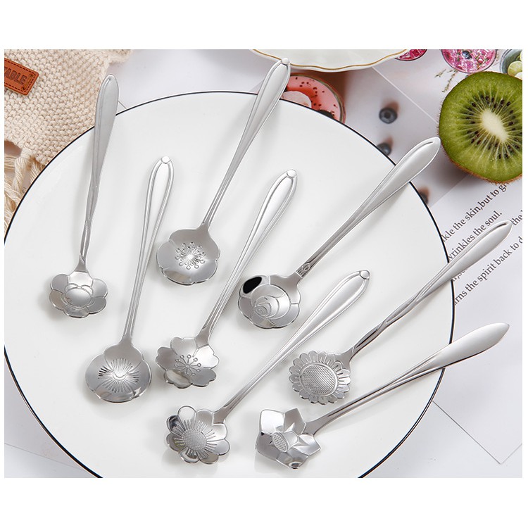 Ready Stock High Quality Forged Stainless Steel Restaurant Household Recyclable Ice-cream Spoon Coffee Spoon Portable Creative Dessert Spoon Food Grade Flower Shape Stirring Spoon