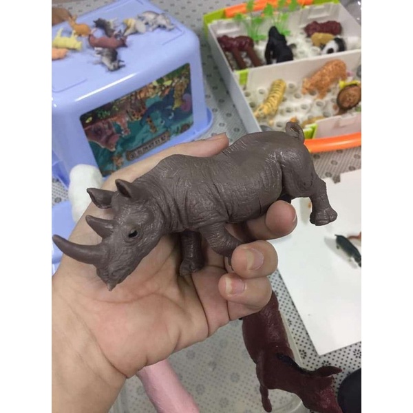 Hộp động vật 58 chi tiết Subeokiss Đồ chơi mô hình con vật cho bé