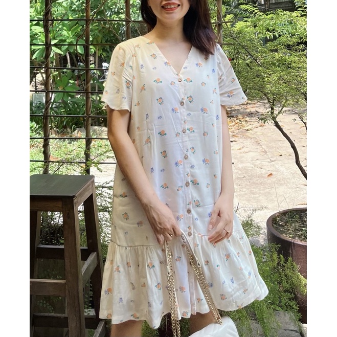 Đầm suông đuôi cá hoa nhí