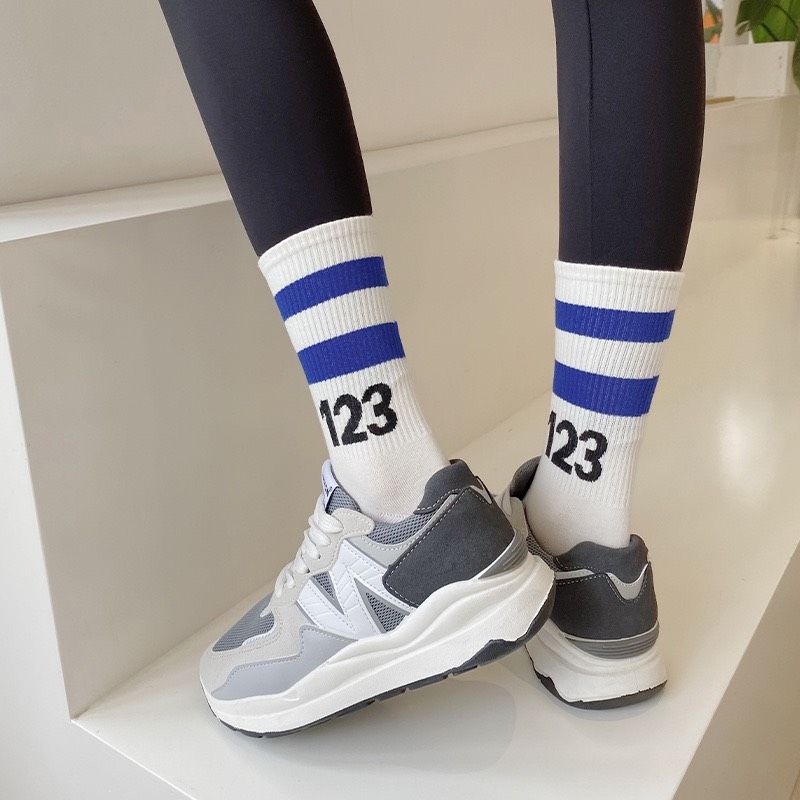 Tất Cổ Cao Nam Nữ Cotton Số 123 Phối Viền Kẻ Màu Cá TÍnh.