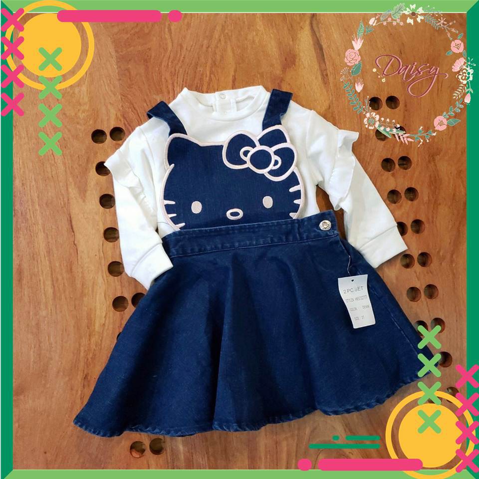 Yếm bò Hello Kitty dáng xòe đáng yêu