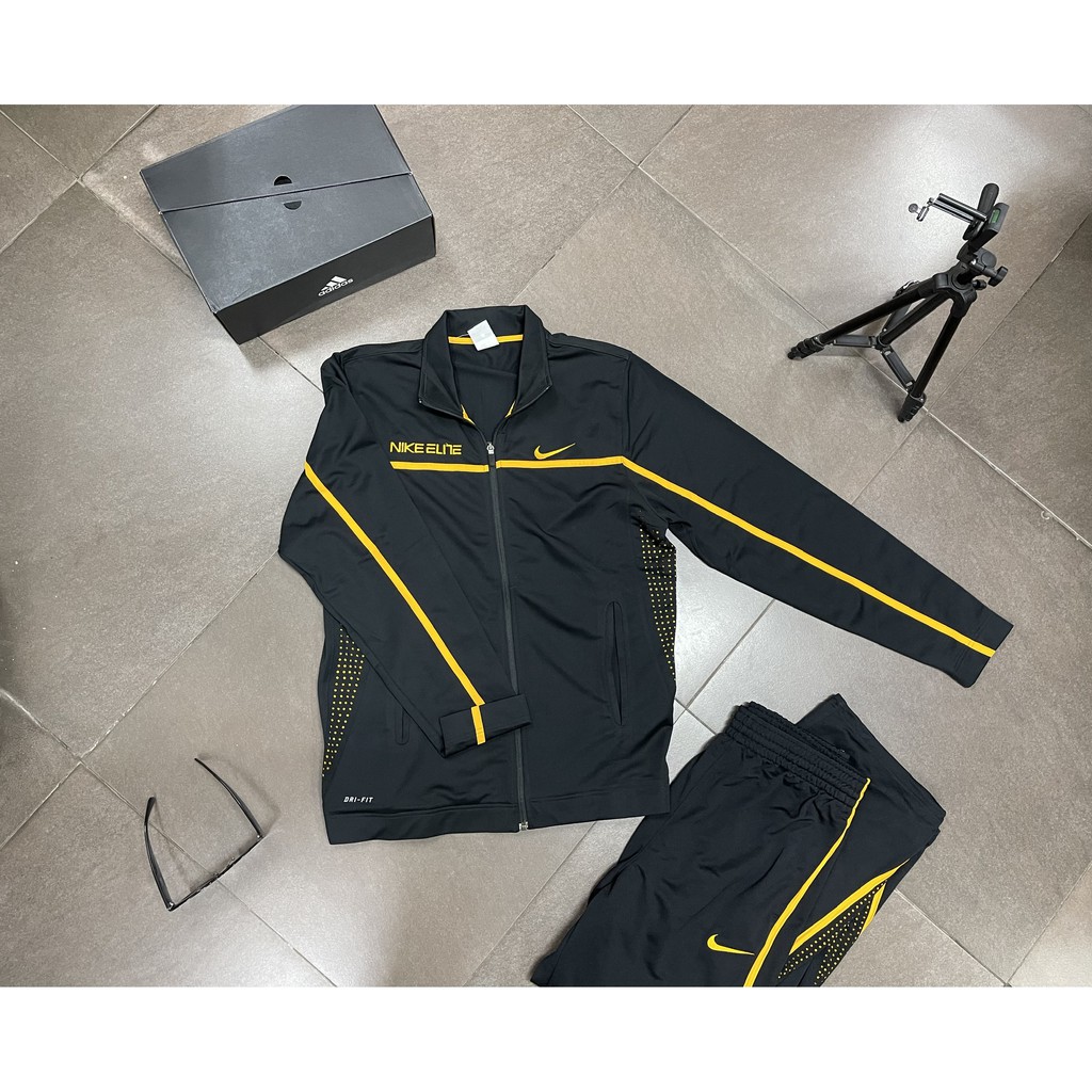 Áo Khoác Nỉ NIKE chơi bóng rổ