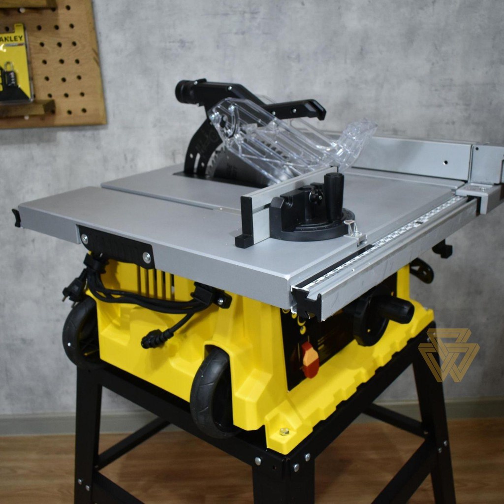 CHÍNH HÃNG - Máy cưa bàn sử dụng đĩa 255mm 1800W Stanley SST1801 có chân đế