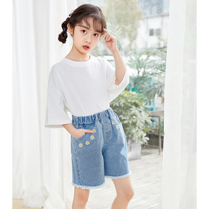 Quần short thêu hoa bé gái size đại 26 đến 43kg M044