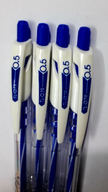 1 cái Bút bi 079 loại đẹp ngòi 0.5