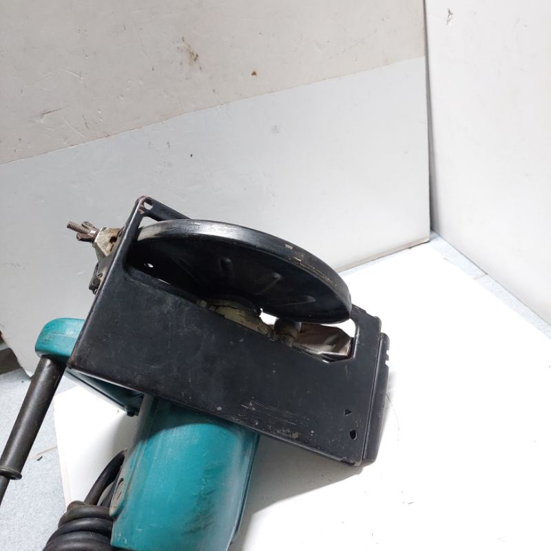 MÁY CẮT GỖ MAKITA NHẬT ĐIÊN 100V  ĐĨA 165MM