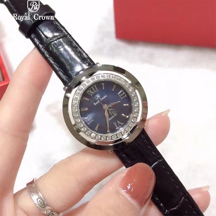 Đồng Hồ Nữ Chính Hãng Dây Da Royal Crown 8628 Chống Nước Chống Xước