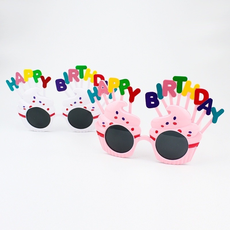 Kính mát hình chữ happy birthday