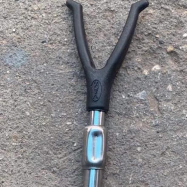 Chống cần inox xoay đầu và có lớp cao su bọc chống xước cần đồ câu FISHING_HD