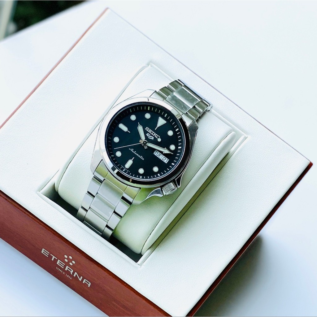 Đồng hồ Nam chính hãng Seiko 5 Sports SRPE55K1 Automatic Mặt đen,Lịch thứ ngày,Máy cơ-Dây kim loại cao cấp-Size 40mm