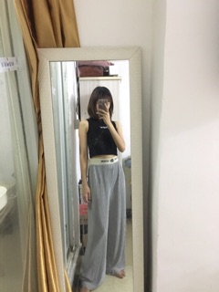 Quần ống rộng cạp cao