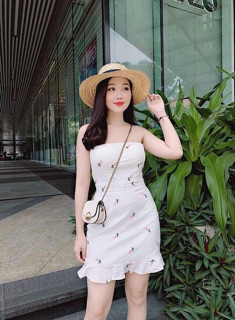 ĐẦM HAI DÂY THÊU HOA