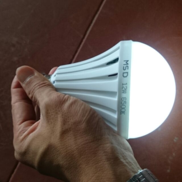 Compo 5 bóng đèn led tích điện 12W