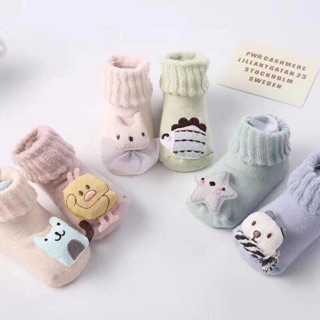 Vớ len xinh xắn cho bé từ 3-12 tháng