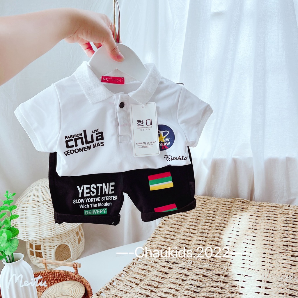 Bộ cổ bẻ in nhiều họa tiết bé trai