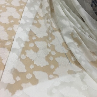 Vải organza đẹp trắng