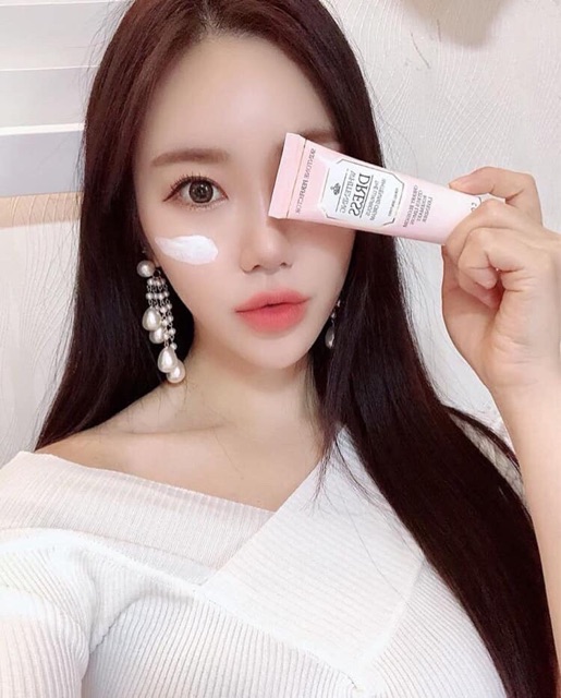 Kem dưỡng Cosnori Whitening Dress Tone Up Cream