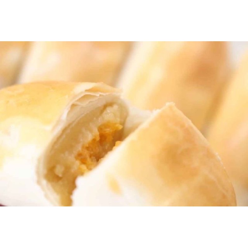 Bánh pía ít đường đậu xanh sầu riêng Tân Huê Viên có trứng