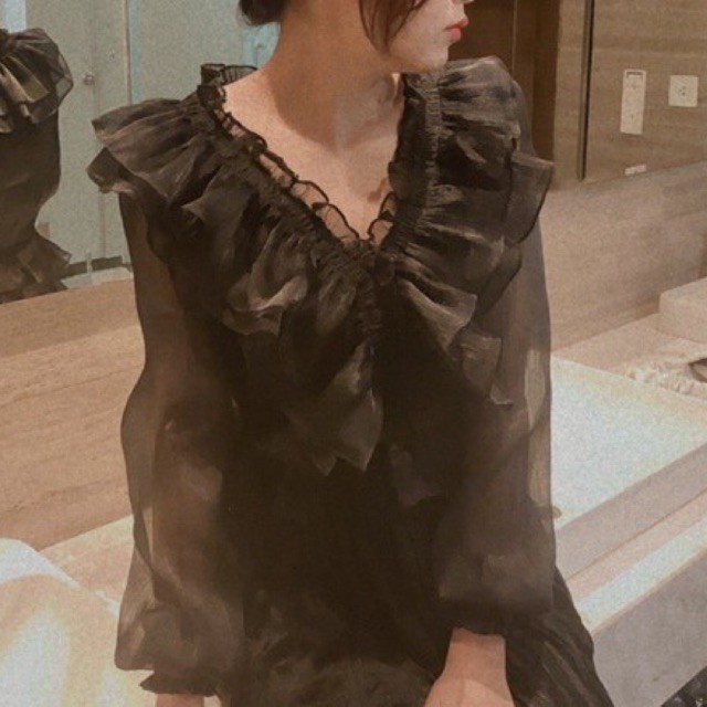 Áo sơ mi tiểu thư nữ croptop bèo nhún kiểu trễ vai tay bồng bánh bèo | BigBuy360 - bigbuy360.vn