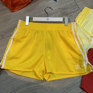 quoc ngắn adidas