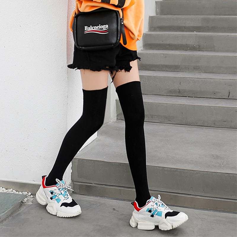 Tất Cao Cổ Unisex Qua Gối - Tất Cổ Cao Trơn Kiểu Dáng Hàn Quốc Freesize