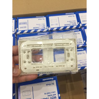 1 thùng 200 mặt nạ ổ điện panasonics