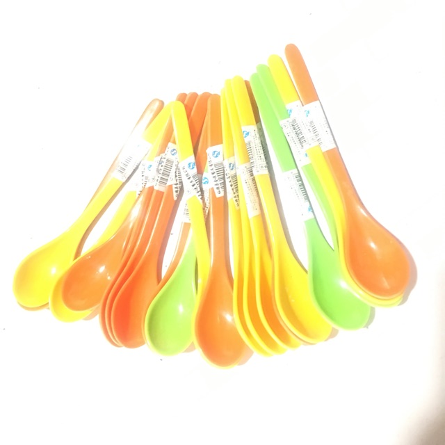 Com bo Sỉ 20 thìa cháo thìa bột nông và nhẵn cho bé ăn cháo