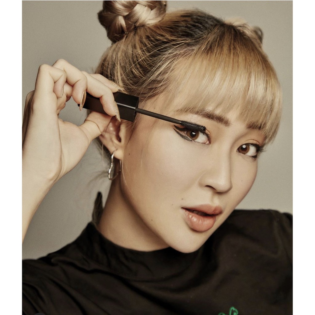 Heart Empty Earrings khuyên tai titan trái tim không gỉ không đen không dị ứng unisex (full size)