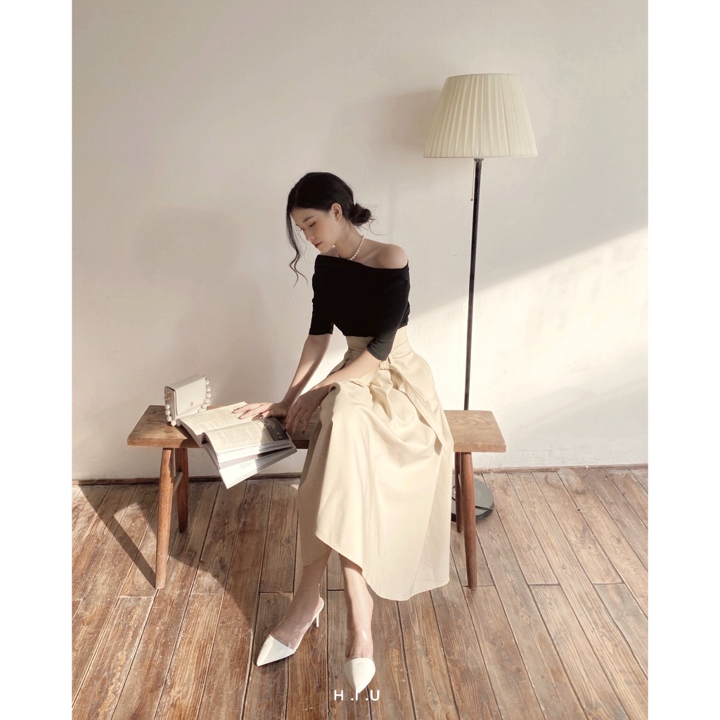Áo thun H.I.U ROOM thun lệch vai đen #Shouldertop H.I.U design 2021.