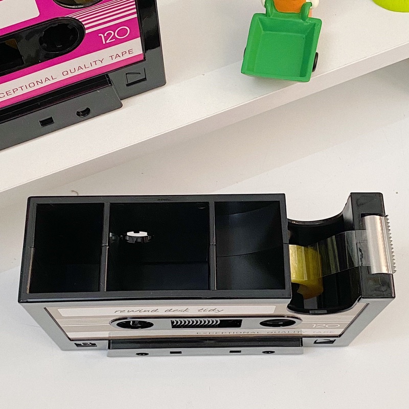Ống đựng bút để bàn hình băng cassette vintage
