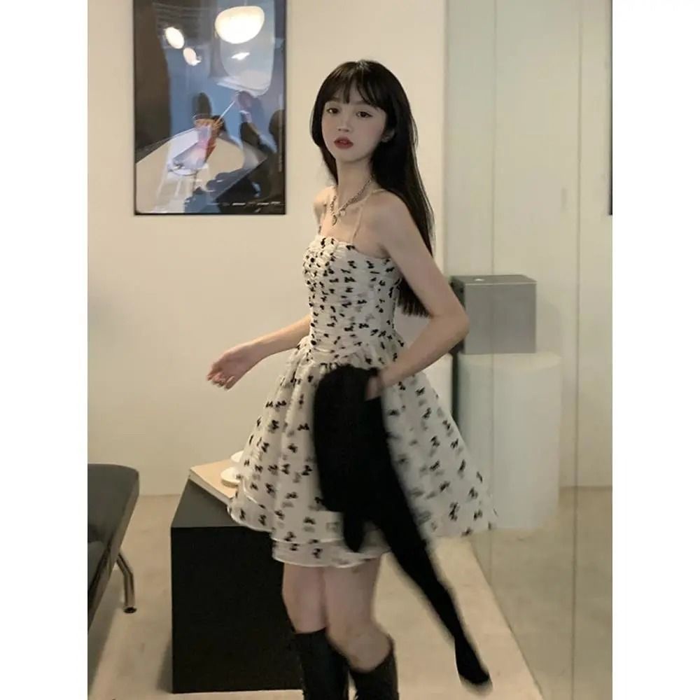 Bộ Trang Phục Mùa Xuân Hai Dây Gồm Áo Khoác Cardigan Và Váy Ngắn Phong Cách Mới 2022 Dành Cho Bạn Nữ