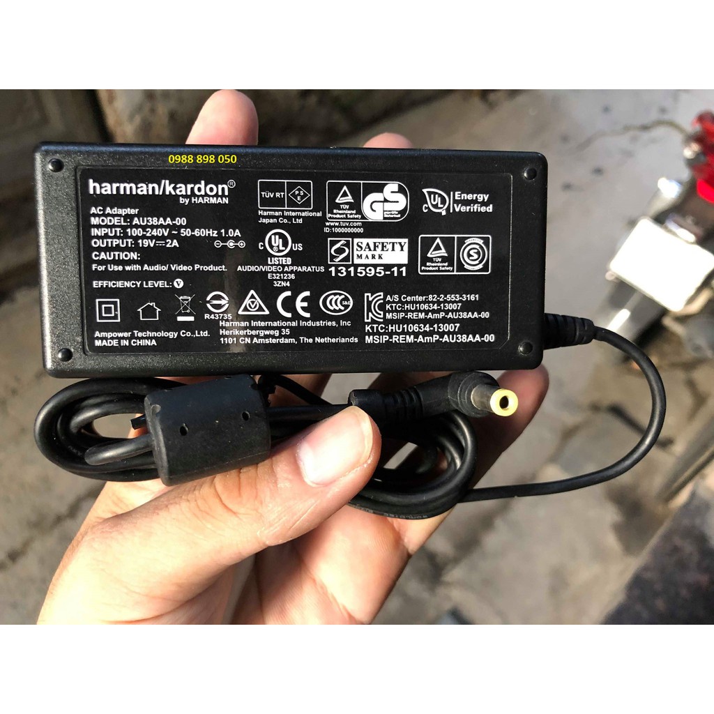 Sạc Loa Harman Kardon Onyx Studio bản gốc