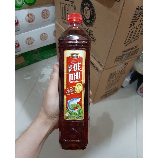 Nước mắm Nam Ngư Đệ Nhị chai 800ml