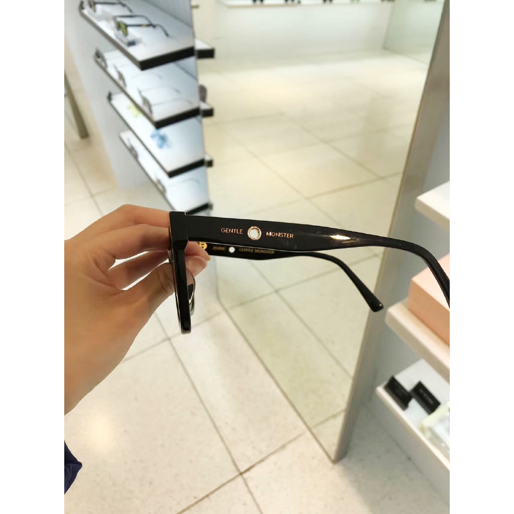 Kính Mát Tròng Màu Trắng Thanh Lịch Cho Nữ