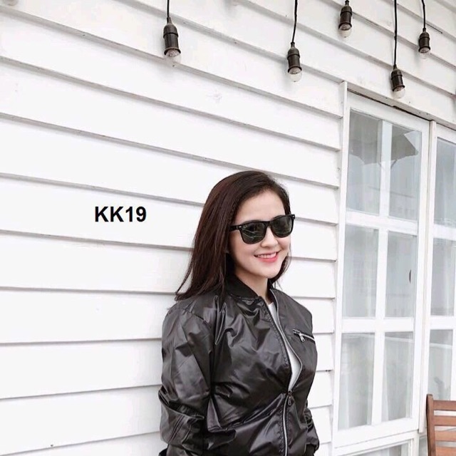 Áo khoác nữ crop