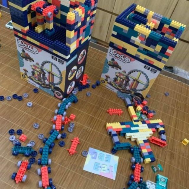 Sỉ bộ lego 520 chi tiết