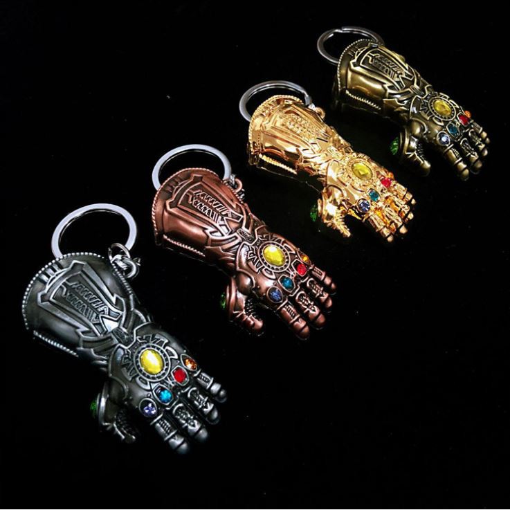 Móc khóa găng tay Thanos bằng hợp kim