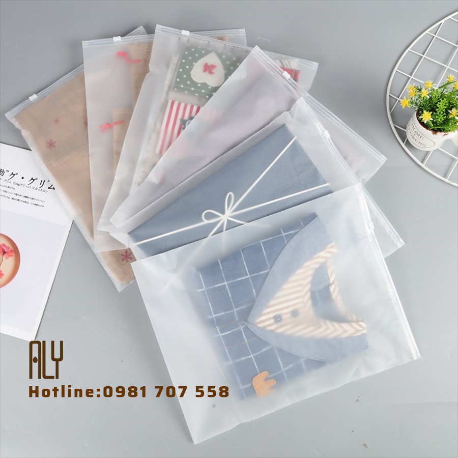 Túi zip lụa mờ có khóa kéo đựng quần áo size 25x35 cm _Aly