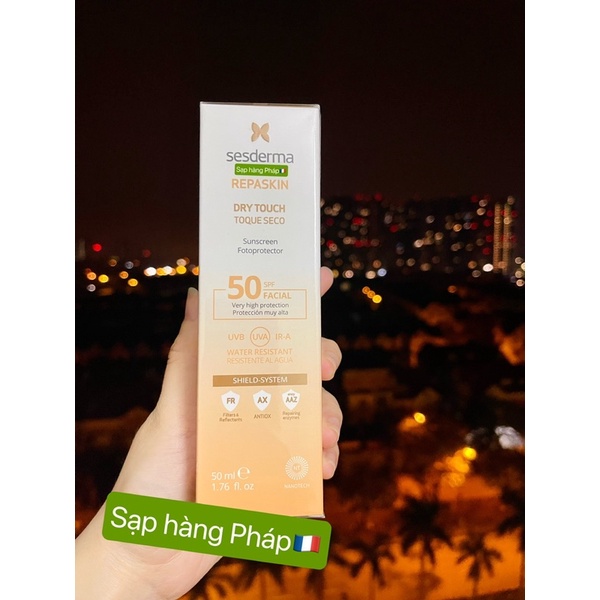 Kem chống nắng Sesderma Repaskin Dry Touch SPF 50