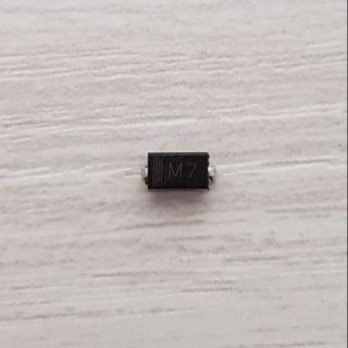 [20 con] Điode nắn dòng M7 SMD 1000V 1A
