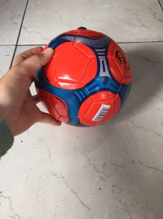 Banh da đá bóng số 2