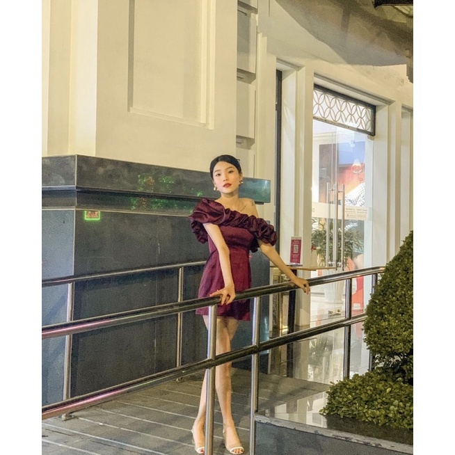 Đầm Chất Tafta Bèo Trễ Vai | BigBuy360 - bigbuy360.vn