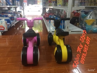 Xe chòi chân mini 4 bánh (ảnh thật)