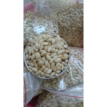 [ Ăn vặt ngon ] Combo 300g hạt bí sạch Rang tay thủ công ăn vặt tốt cho sức khỏe