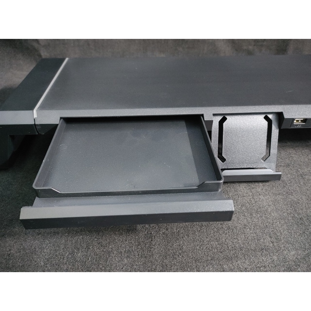 Bàn Kê Màn Hình - Laptop - Led RGB